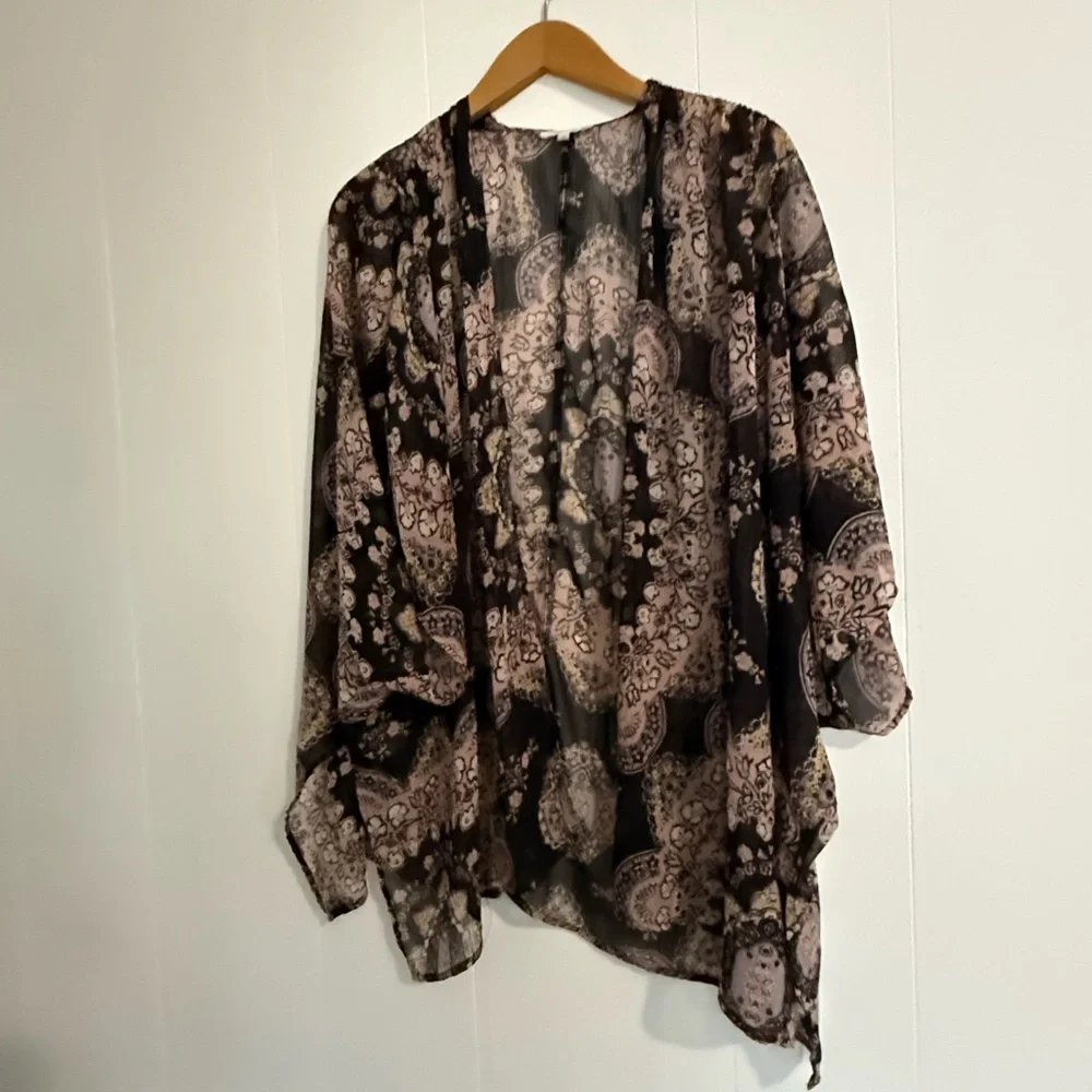 Maurice’s Wallflower Multicolor Open Front Kimono - Picture 4 of 8